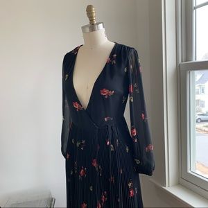 Aritzia Long Sleeve Maxi Dress XXS
